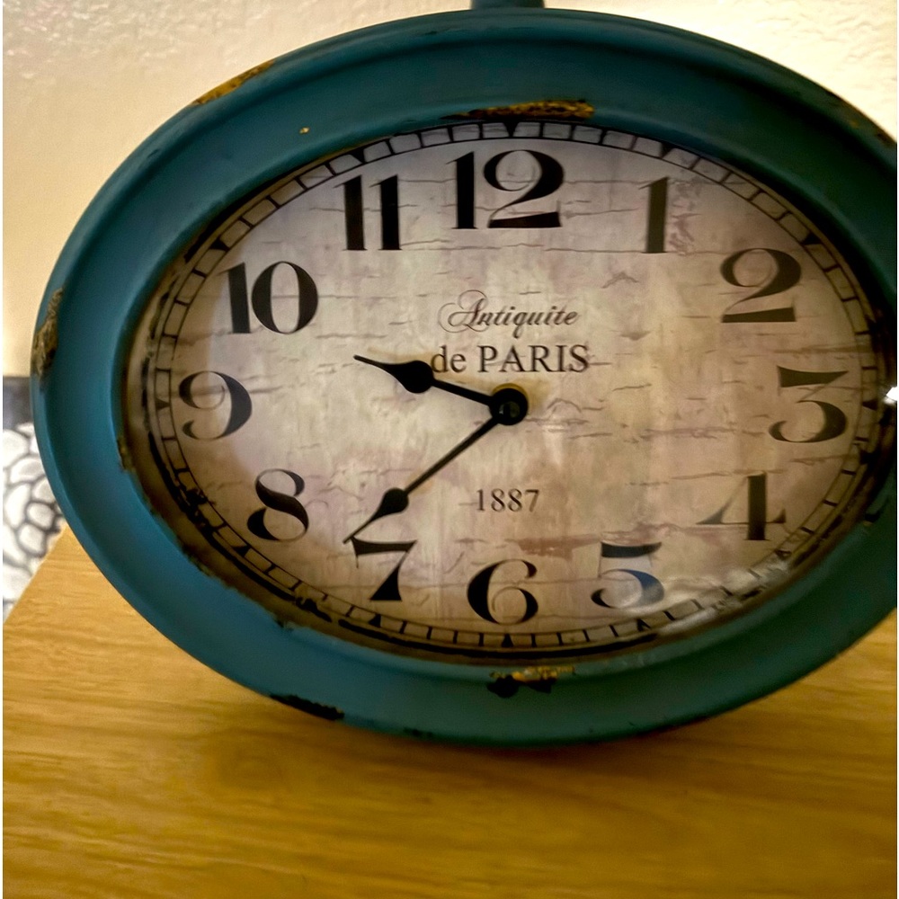 Rustic Clock